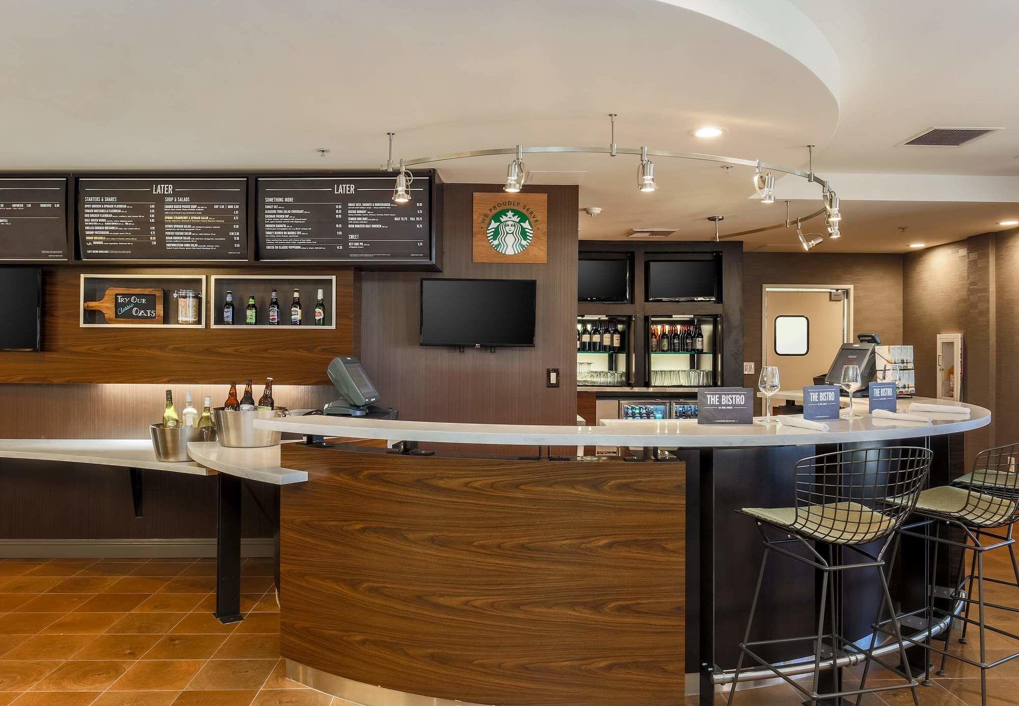 Courtyard By Marriott Roseville Galleria Mall/Creekside Ridge Drive Екстериор снимка